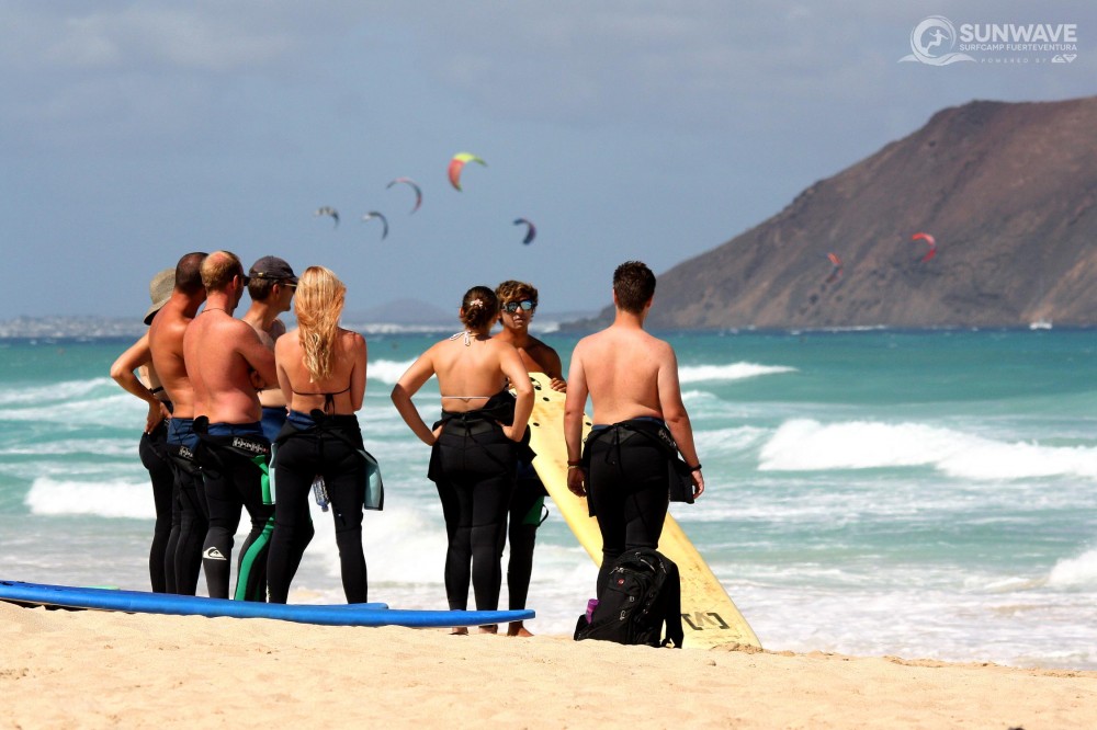 Surfing Beginner Course Corralejo - Surfer Pictures 2016.09.15